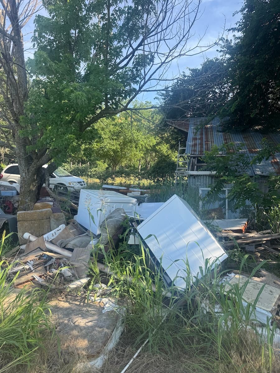 Junk removal in Dallas, TX